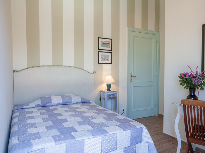 Albergo in spiaggia Numana